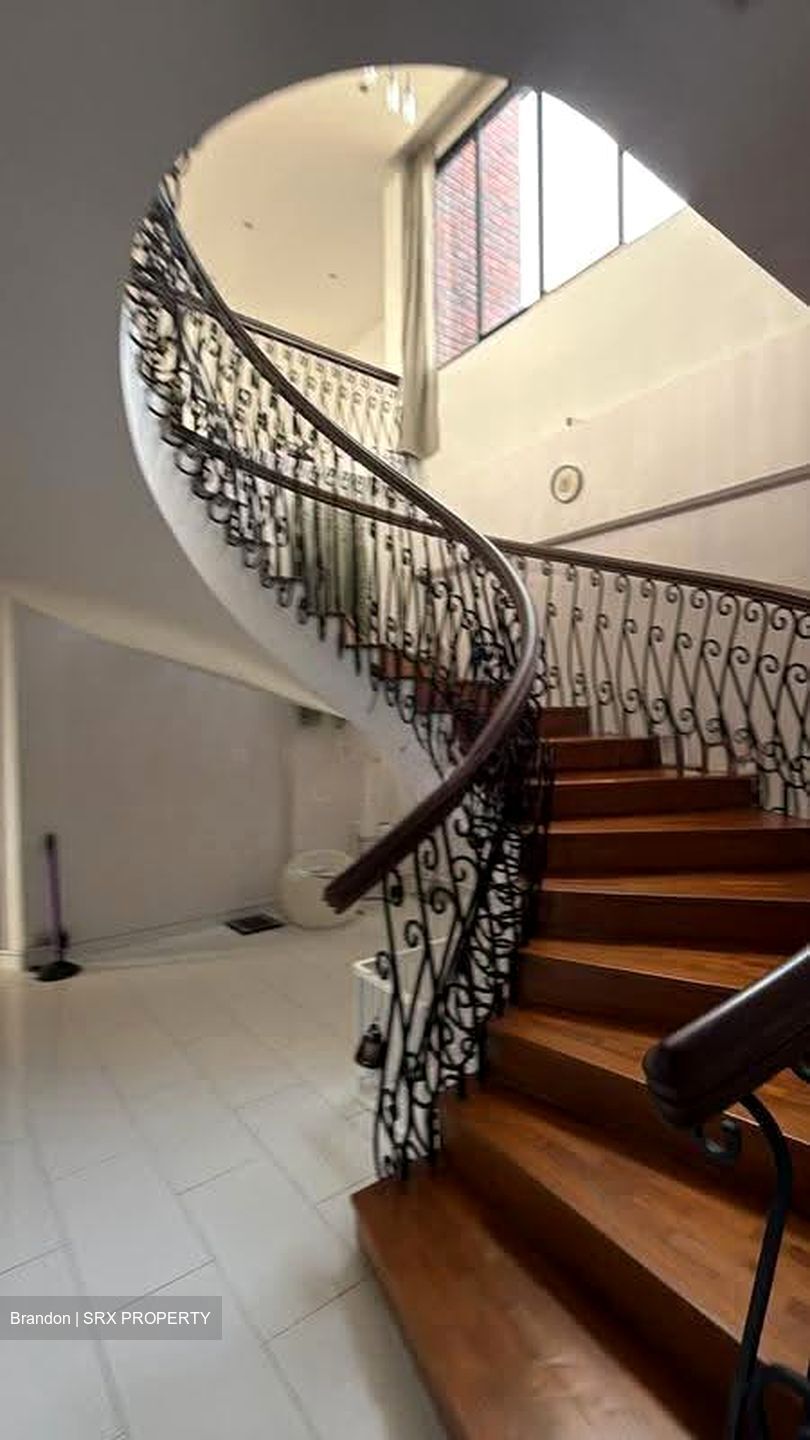 Nassim Mansion (D10), Apartment #610182511